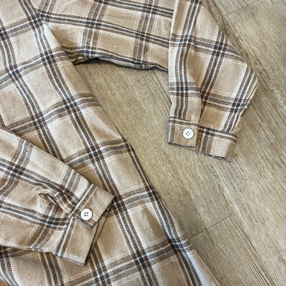 Womens Bundle of 2 Tops - Sweatshirt/Flannel - L - Picture 8 of 10